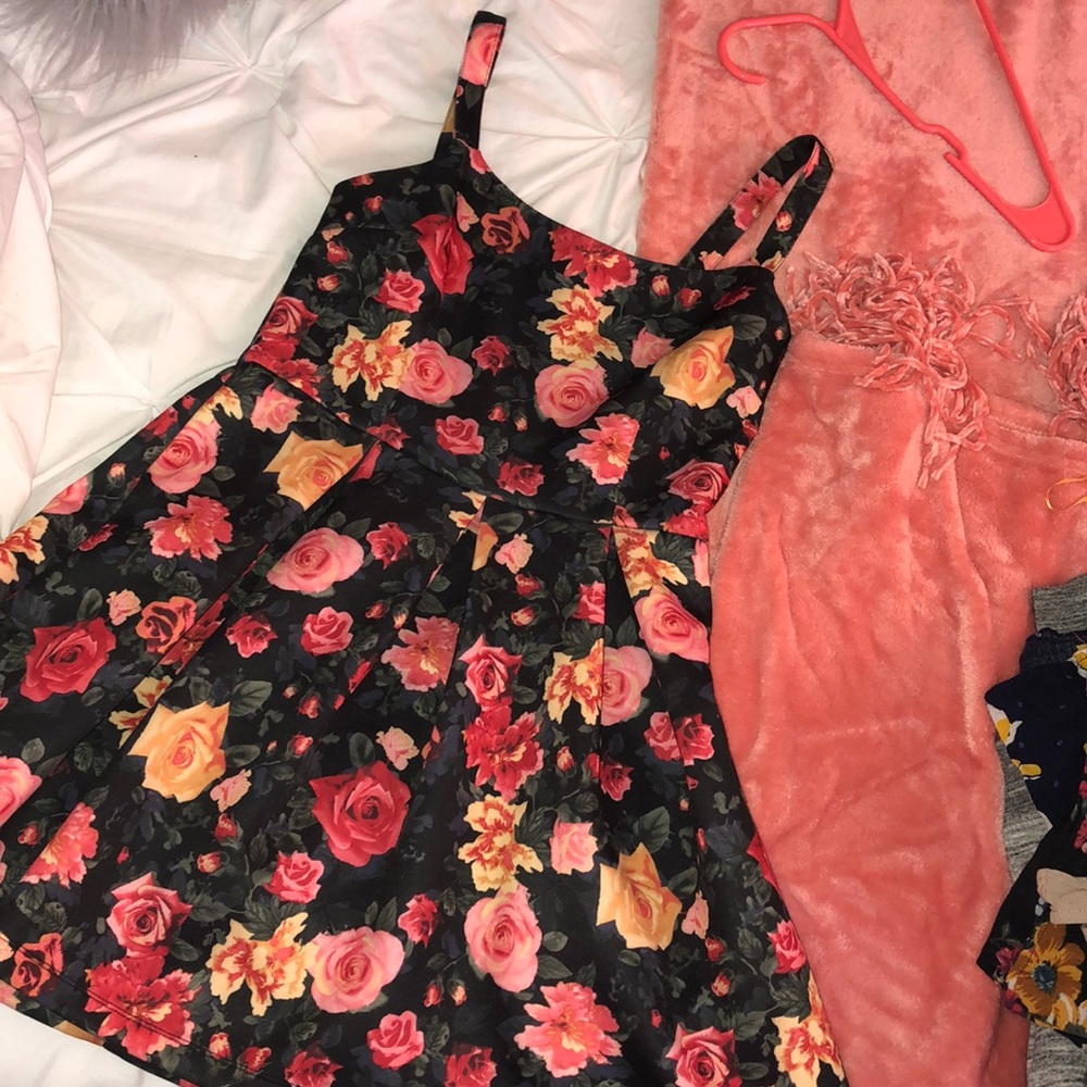 Forever 21 floral skater dress